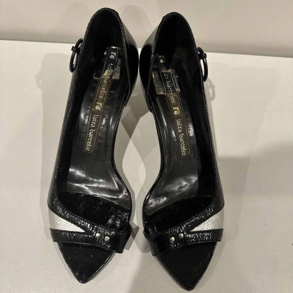 Luiza Barcelos Black Patent Kitten Heels w/ Charms Size 6.5 - Picture 3 of 8